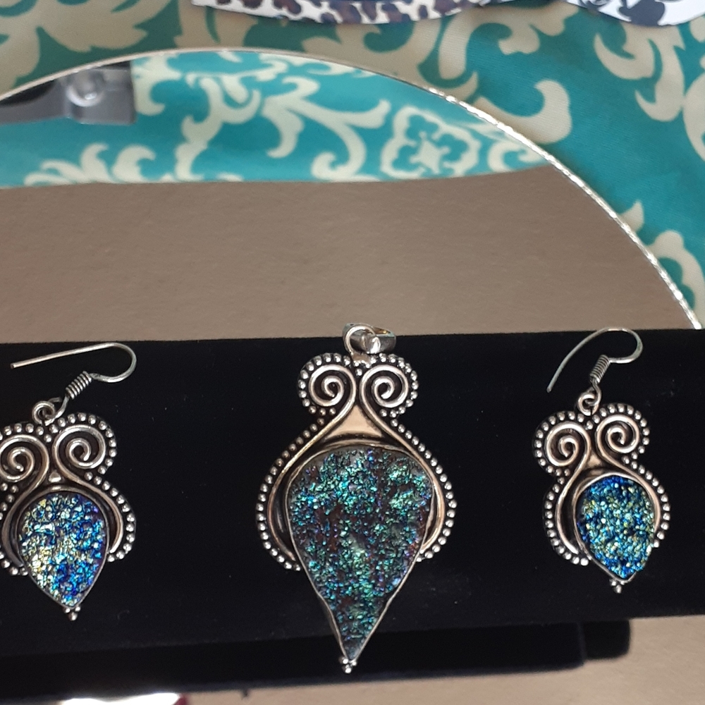Blue Druzy S925 Silver Earrings & Pendant Set